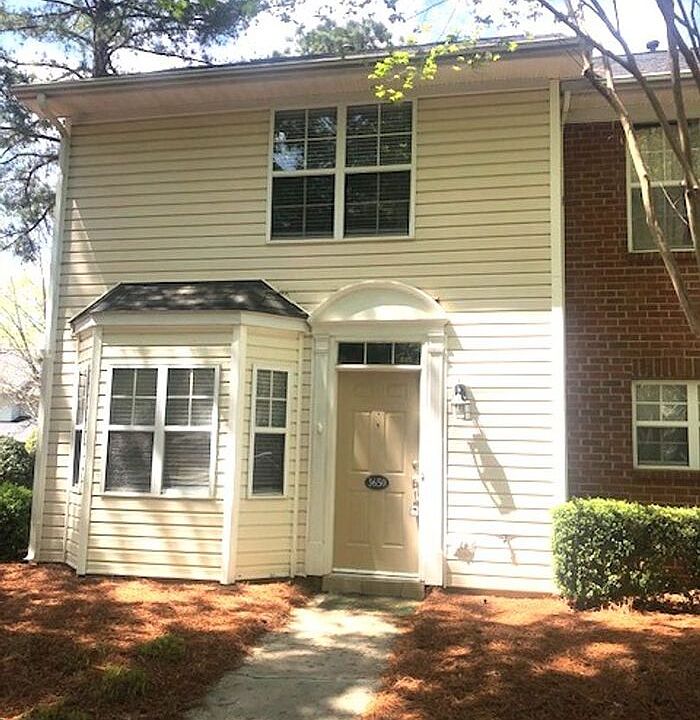 1st image of 3650 Melrose Cottage Dr