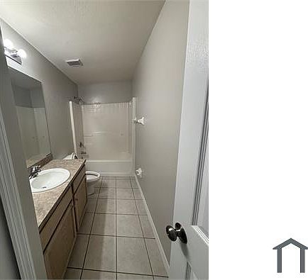 3rd image of 5319 Centennial Blvd