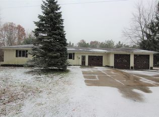 18955 168th Ave, Spring Lake, MI 49456