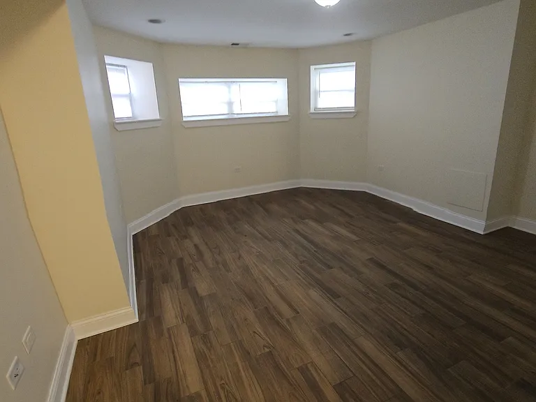 6317 N Washtenaw Ave #G1 — Photo 21