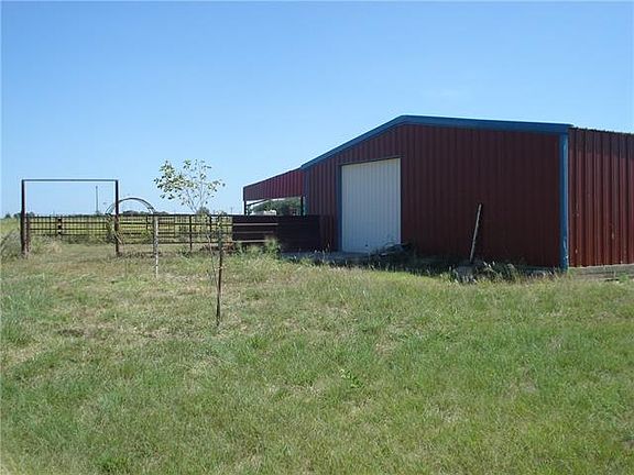 5th image of 2393 County Road 213