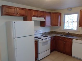 20 Copeland Dr APT 3, Mansfield, MA 02048