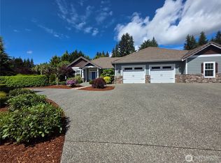 789 NE Mount Mystery Loop, Poulsbo, WA 98370