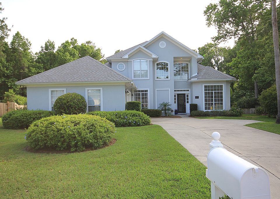 1st image of 137 Summerfield Dr