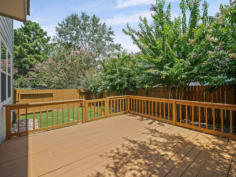 11 Scenic Brook Ct — Photo 26
