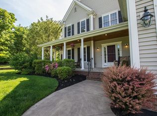 170 Pokanoket Path, Wrentham, MA 02093