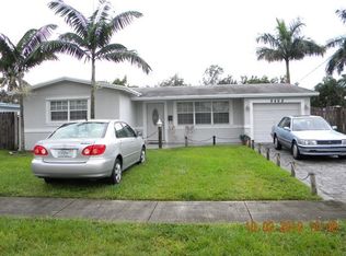 9468 SW 51st Pl, Cooper City, FL 33328