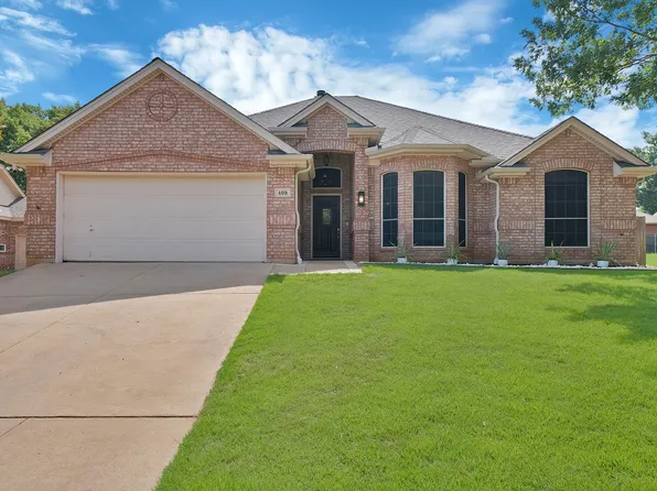 409 Bryce Ln, Arlington, TX 76013