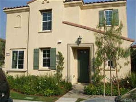 1st image of 270 W Sparkleberry Ave