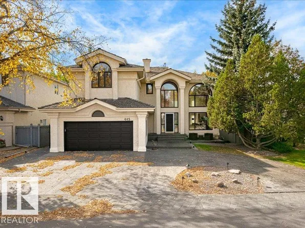445 Osborne Cres NW, Edmonton, AB T6R 2C3
