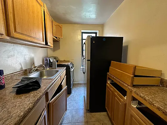 Rented by Contact Realty | media 5