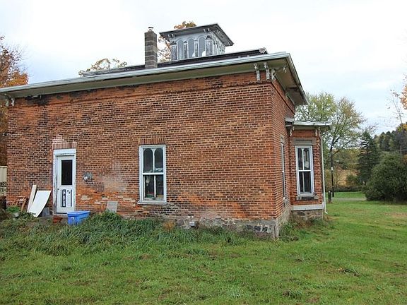 5th image of 4031 Dean Rd