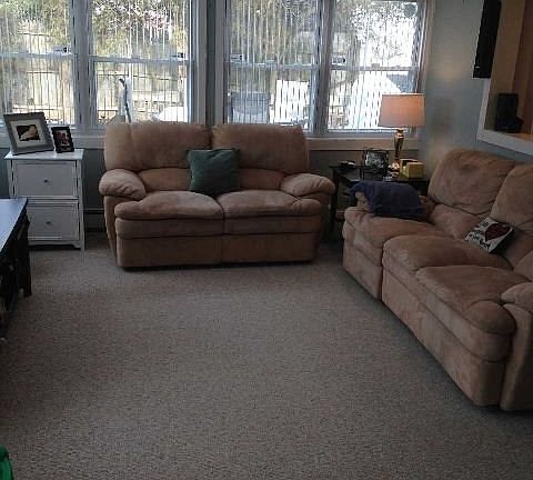 5th image of 2643 Hyacinth St