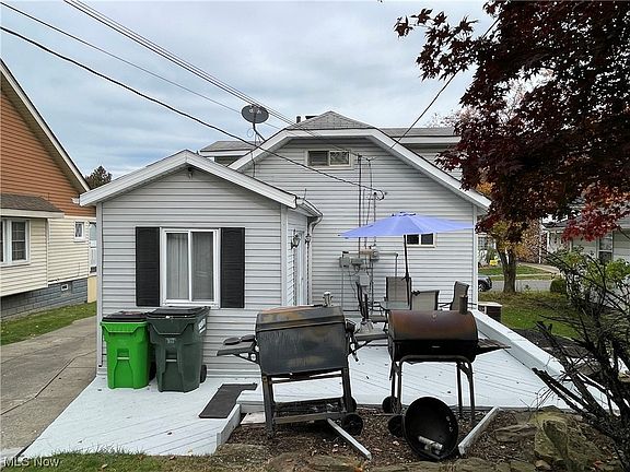 4th image of 11200 Lincoln Ave