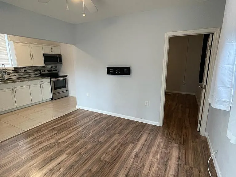 112 SW 67th Ave #2 — Photo 4