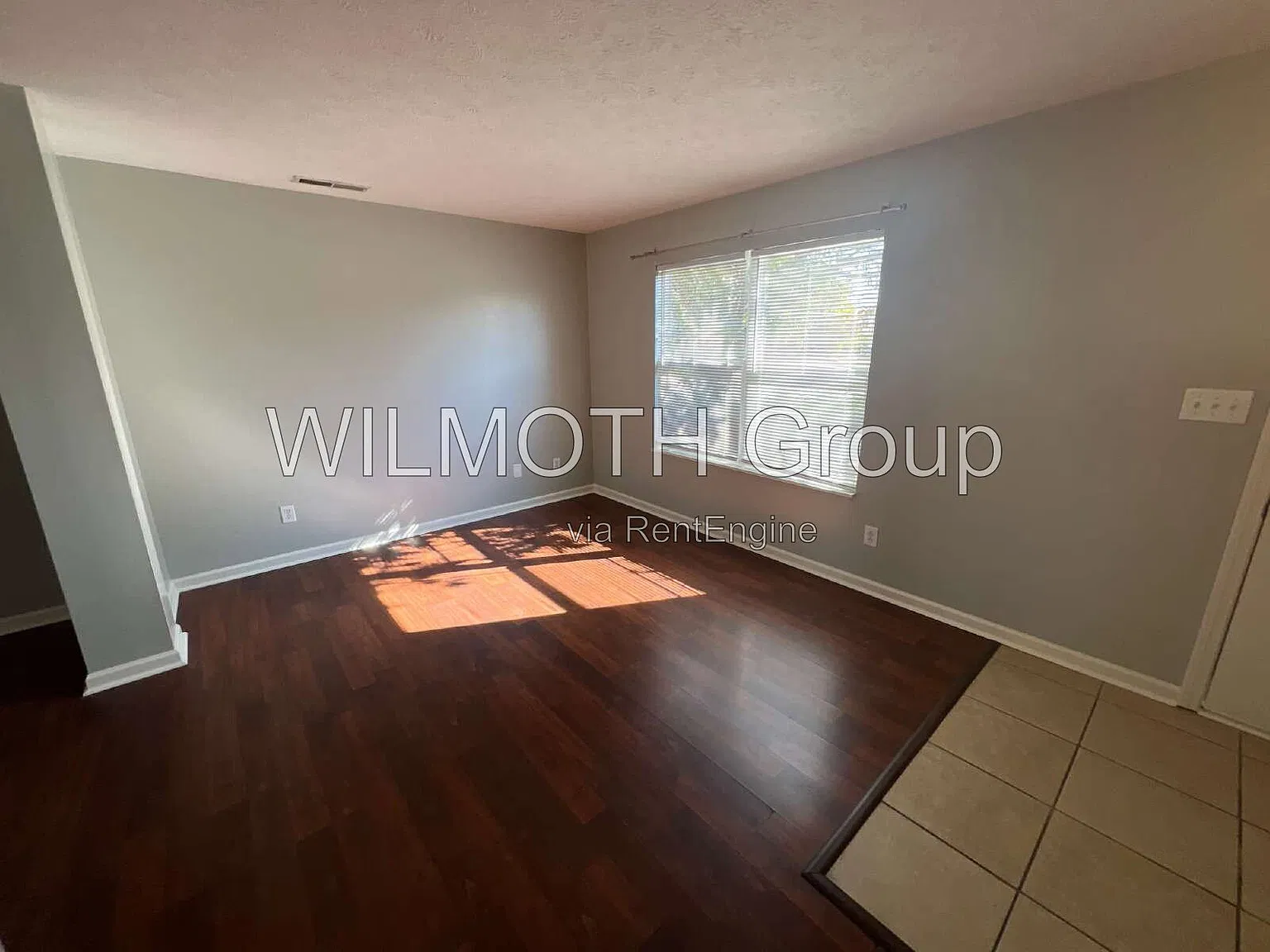 4 bed, 2.5 bath, 2180 sqft, $2,295 — Photo 3
