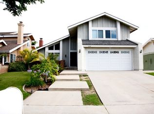 6044 E Camino Correr, Anaheim, CA 92807