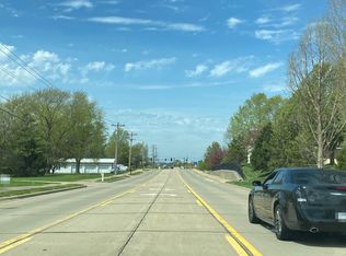 1418 Feise Rd, Dardenne Prairie, MO 63368