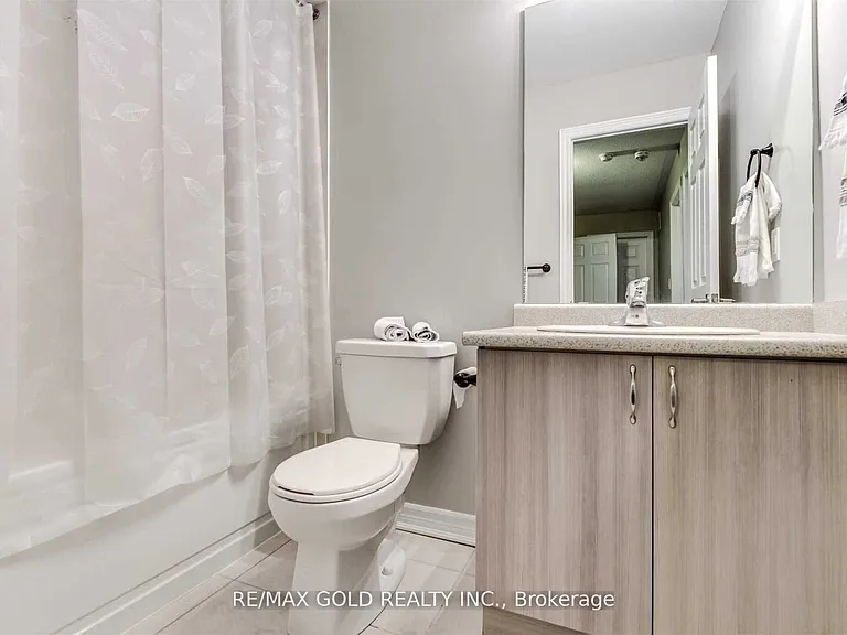 200 Veterans Dr #108 — Photo 11
