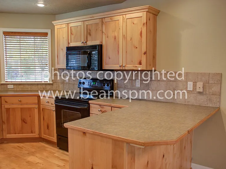 3888 N Park Crossing Ave — Photo 8