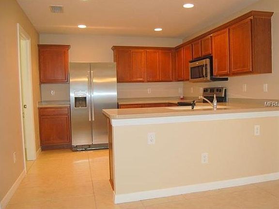 5th image of 31021 Mandolin Cay Ave