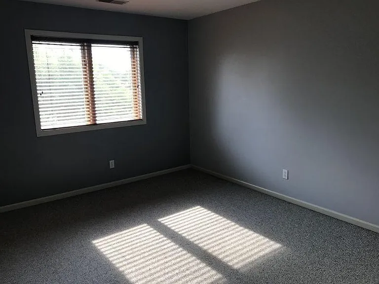 2704 Cherry Hills Dr — Photo 19
