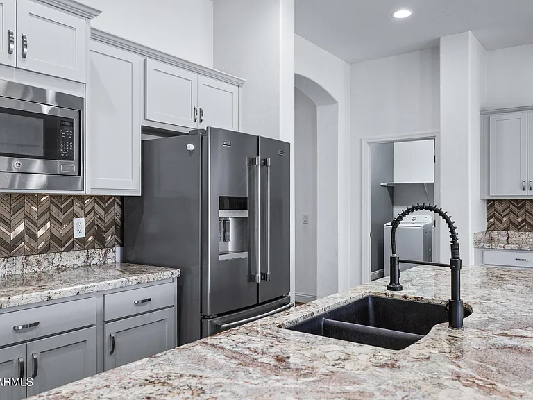 10218 E Bergeron Ave — Photo 12