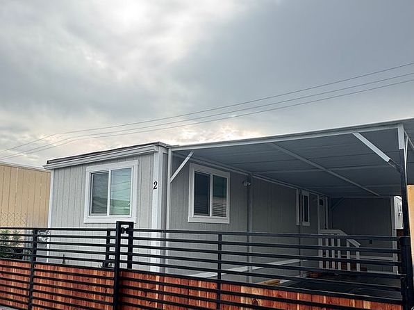 529 E El Segundo Blvd #2