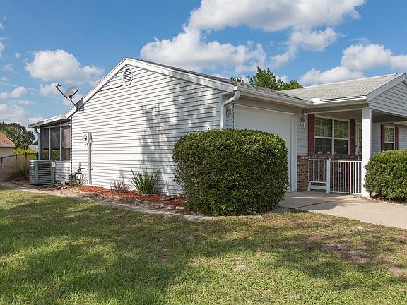 3rd image of 10922 SW 86th Ct