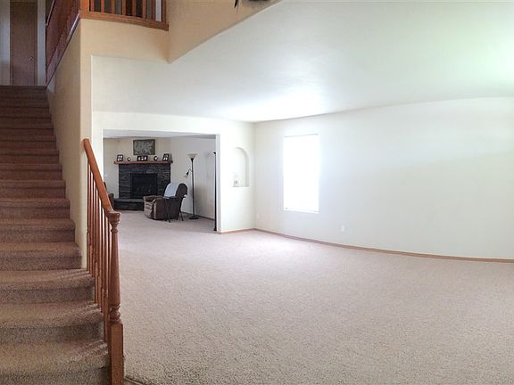 2nd image of 433 S Lawson St