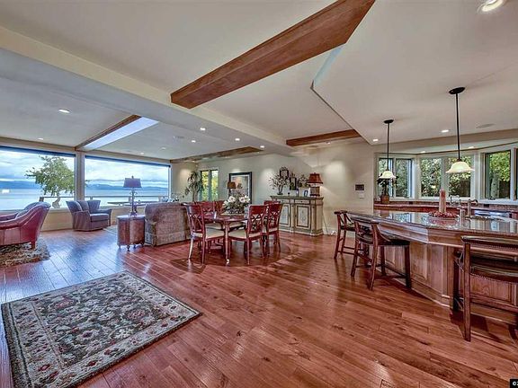 2nd image of 1281 Lincoln Park Cir