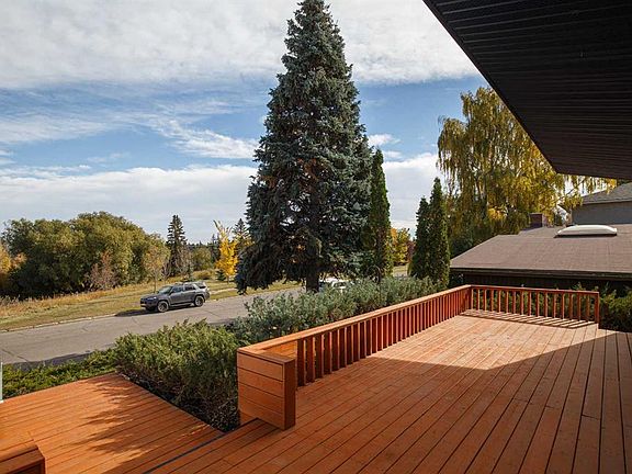 5th image of 4007 E 14a St SW