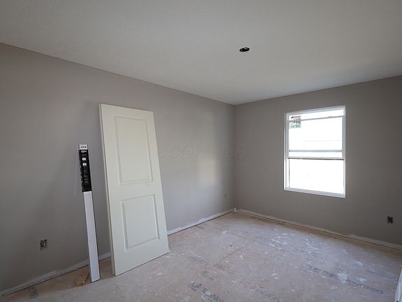 2nd image of 5666 Dutch Ln
