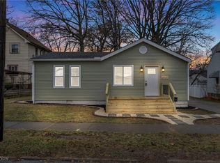 4603 W 58th St, Cleveland, OH 44144