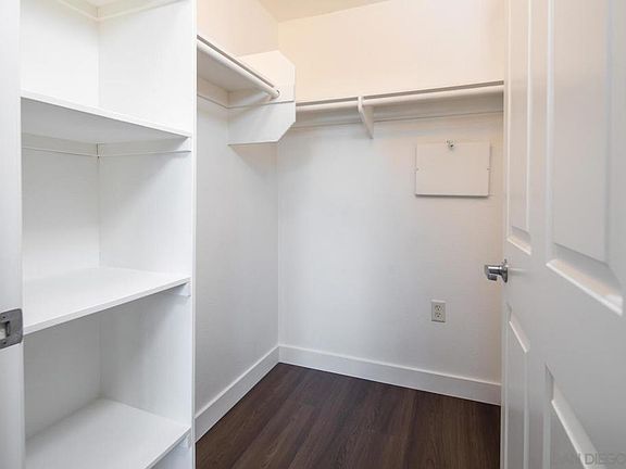 3rd image of 1501 Front St Unit 210