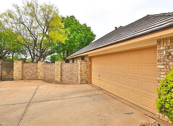 3rd image of 3234 Woodhollow Cir