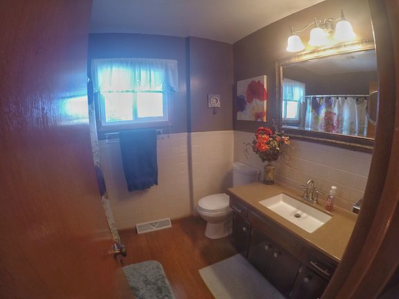Upstairs bathroom
