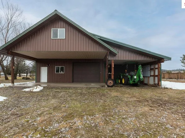 34 Beverly Dr, Sagle, ID 83860