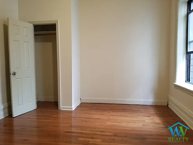 2376 Ryer Ave #B1 — Photo 17