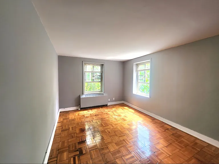 197-05 65th Cres #C — Photo 13