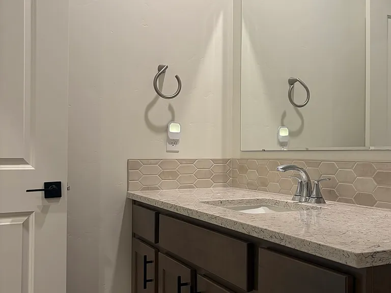 4273 S Graycliff Way — Photo 8