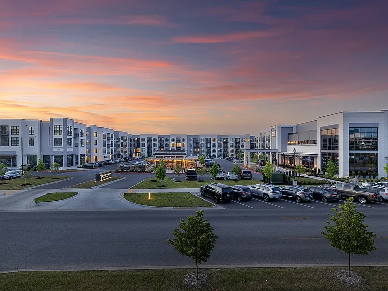 Plaza at Pinnacle Hills — Photo 26