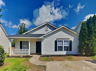 3324 Alderknoll Ct, Charlotte, NC 28216