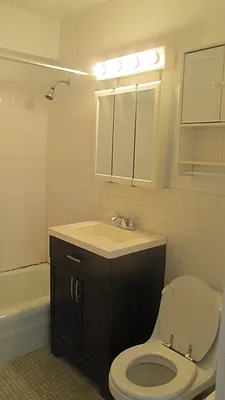 Rented by H F Hewitt Realty | media 17