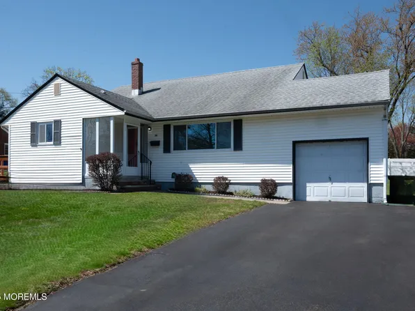20 Telegraph Hill Road, Holmdel, NJ 07733