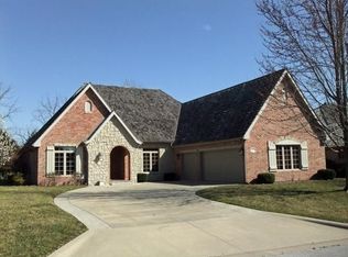 6070 Deer Run Ct, Ozark, MO 65721