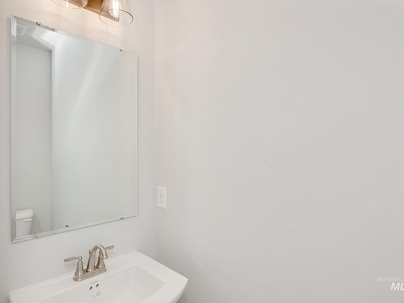 4th image of 1518 Swissvale Pl