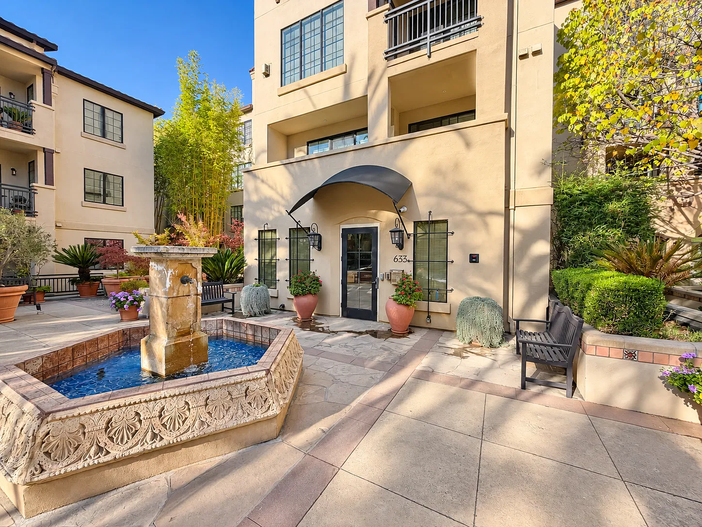 2 bed, 1258 sqft, $5,265 — Photo 2