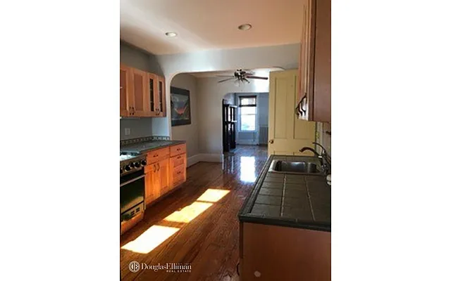 Rented by Douglas Elliman | media 24