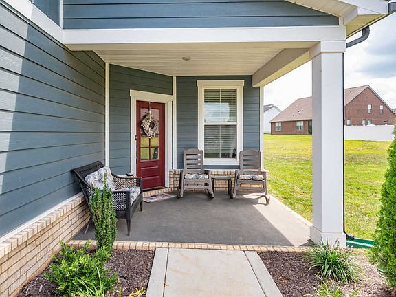 2nd image of 2503 Kingfisher Dr
